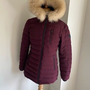 Moose Knuckles Burgundy down puffer jacket